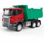 Camión Scania R560 6x6 - volquete verde
