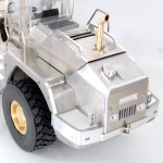 L574 Cargadora de ruedas 1/16 KIT + Hidráulica + Electrónica