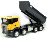 Camión Scania R560 8x8